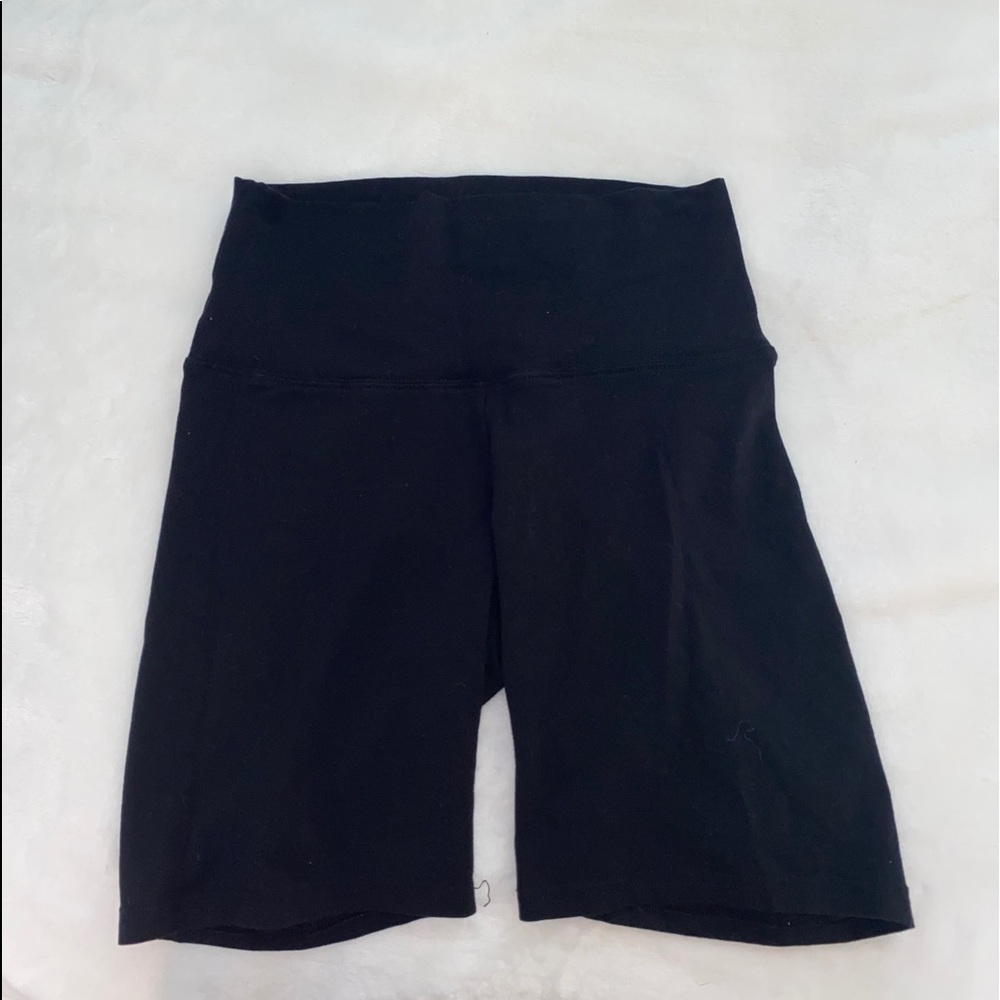 NWOT TNA Small cotton biker shorts